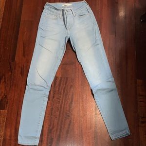 Levi’s high waisted jeans